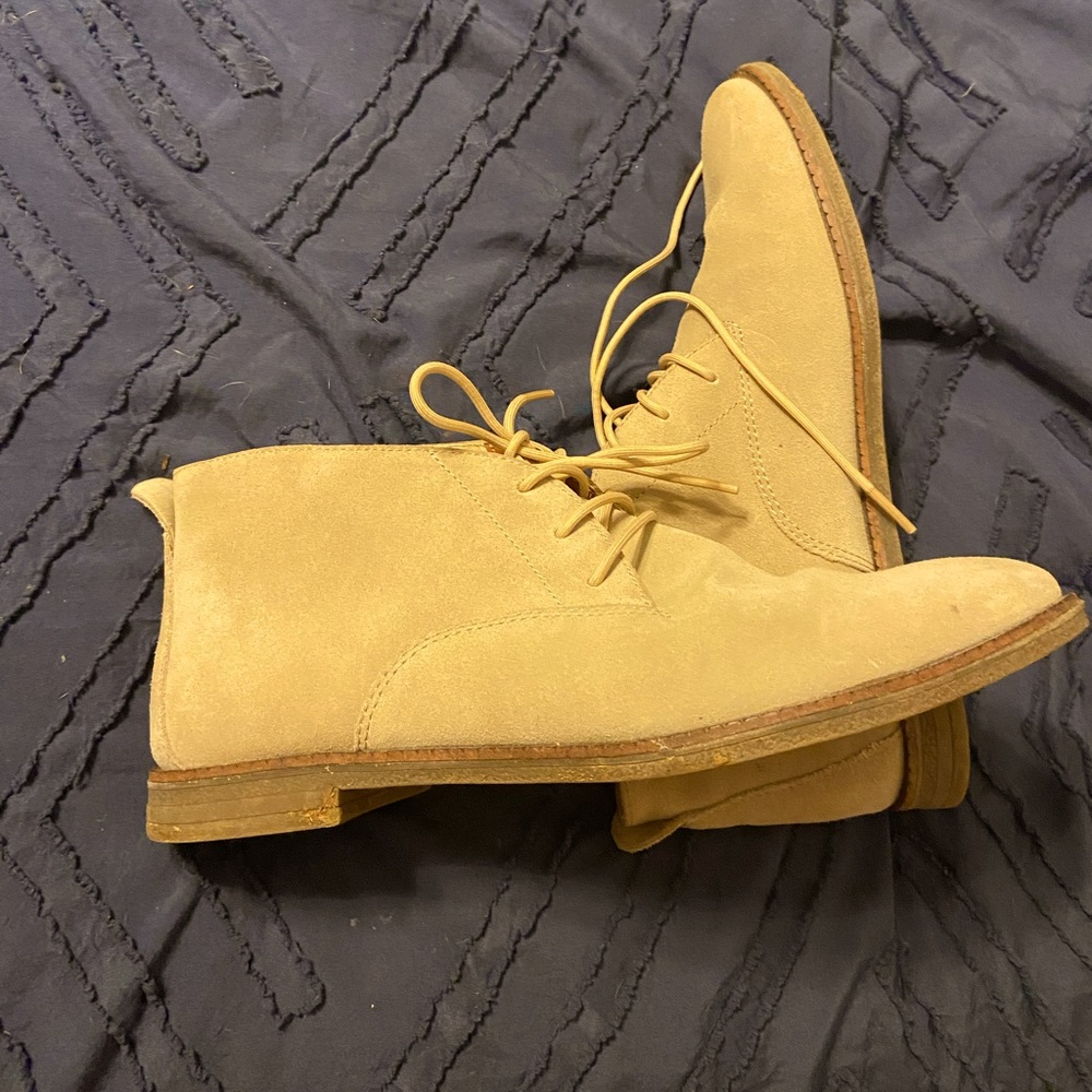 Sperry booties